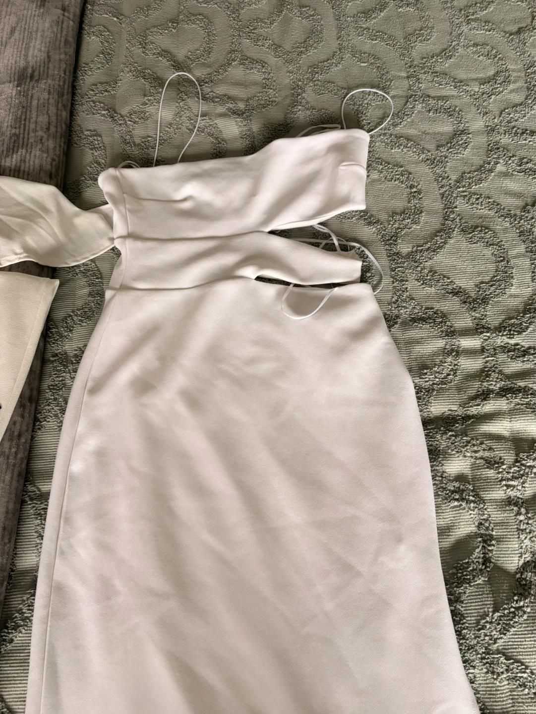 White Cutout Midi Dress dynamite - photo 2
