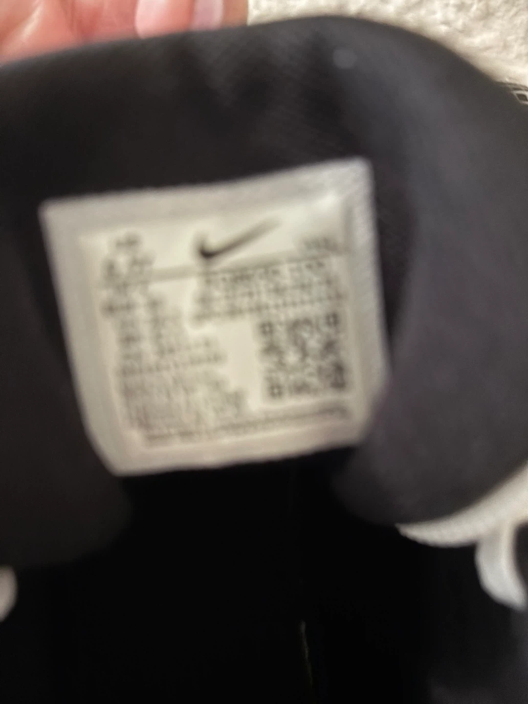 Nike LeBron Witness 6 Basketball Shoes - photo 2