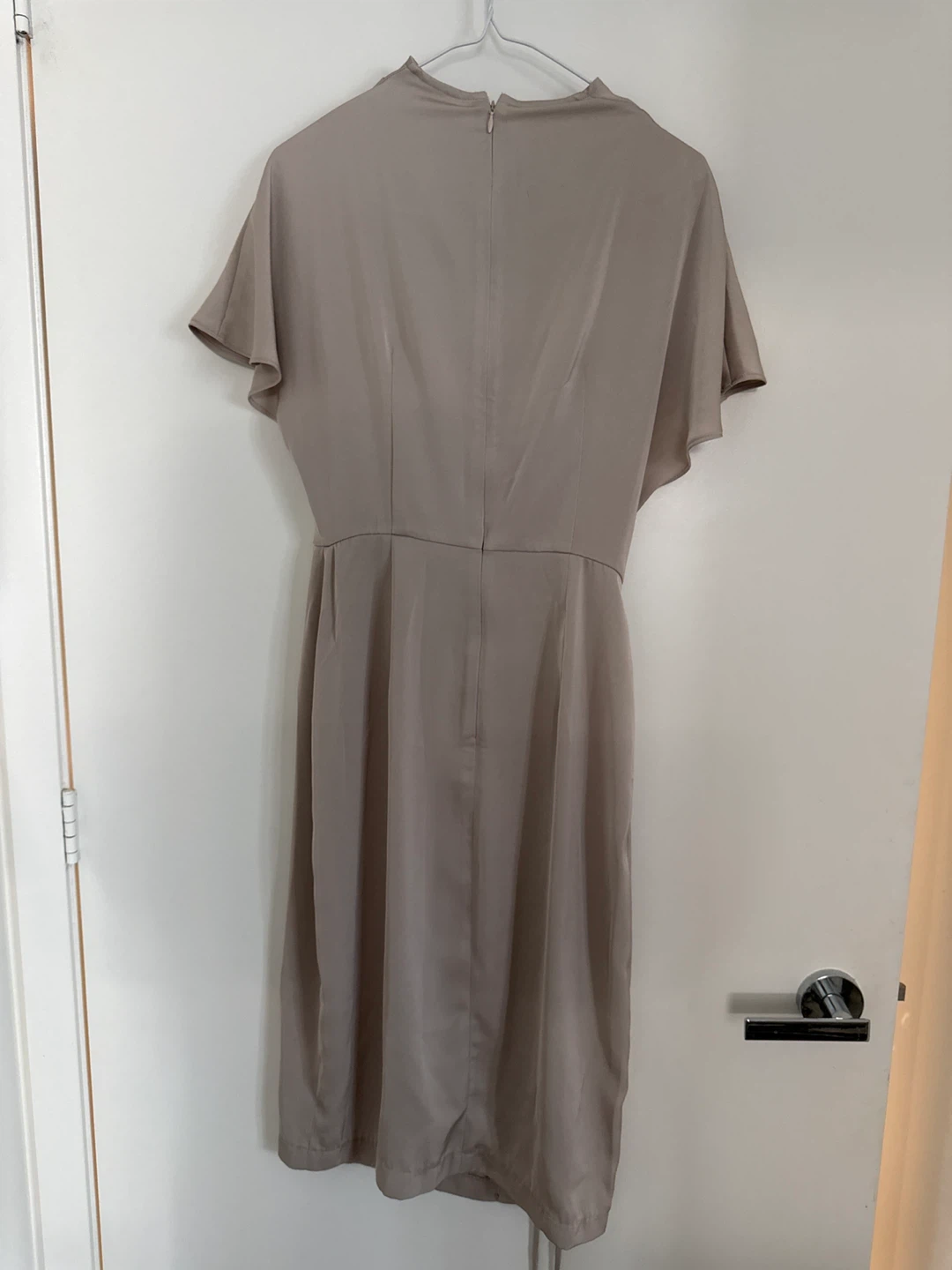New Lightweight Taupe Midi Dress - photo 4