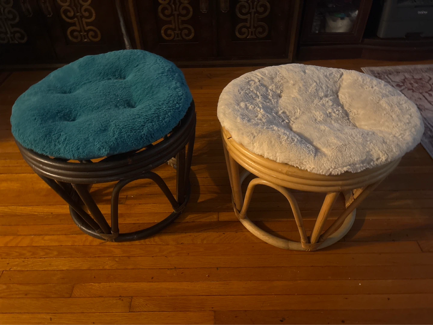 Rattan Round Footstool Ottoman with Faux Fur Cushion
