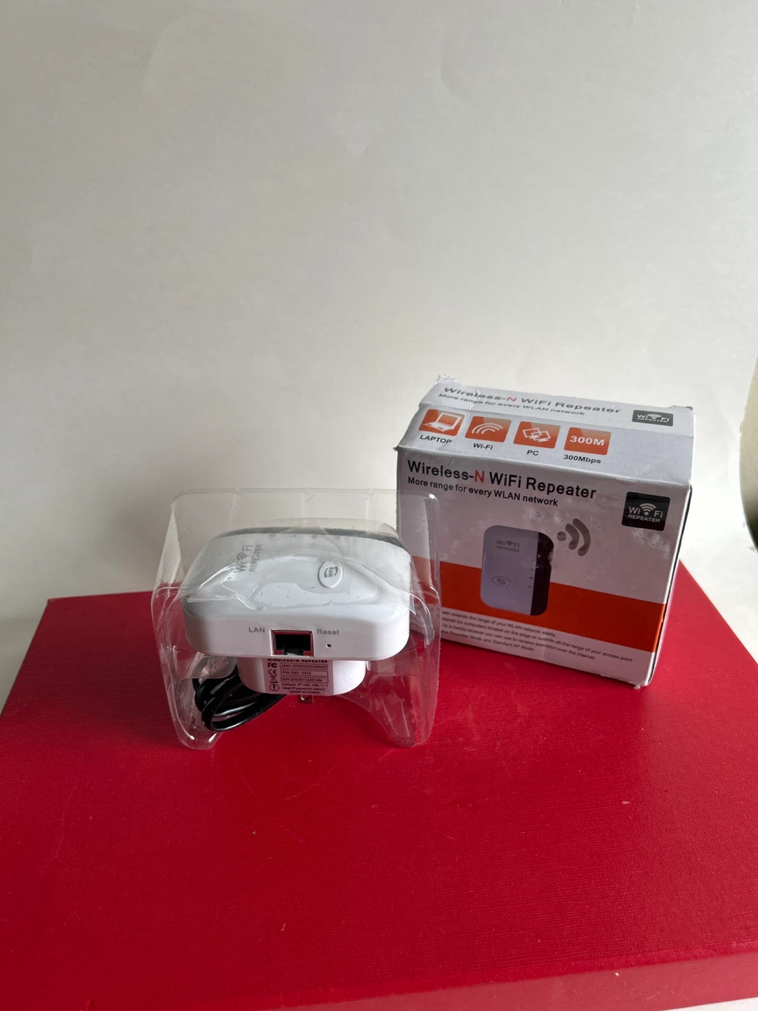 Wireless-N WiFi Repeater - photo 3