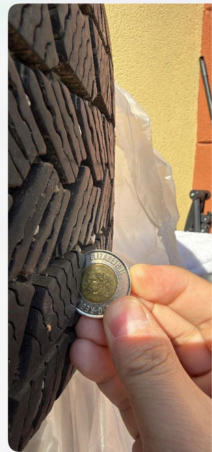 235 60r 19 Michelin X-ice with rim and tpms for sale - photo 2