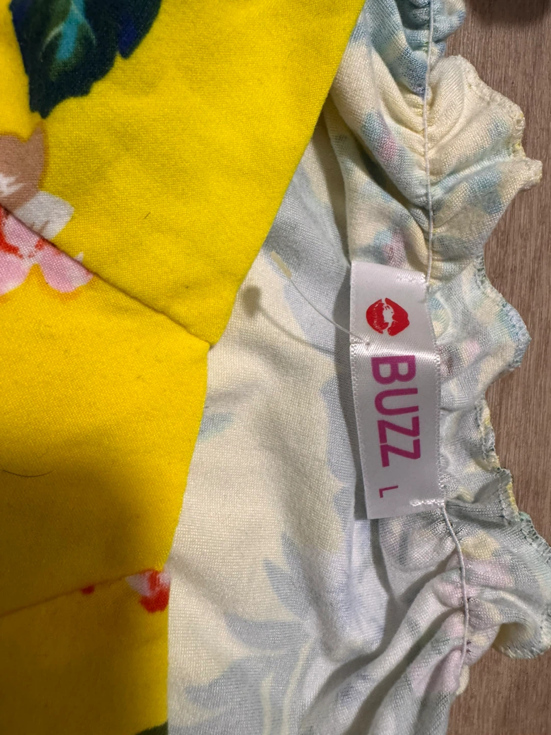BUZZ Yellow Floral Ruched Dress Size L “Trees for the Future" - photo 2