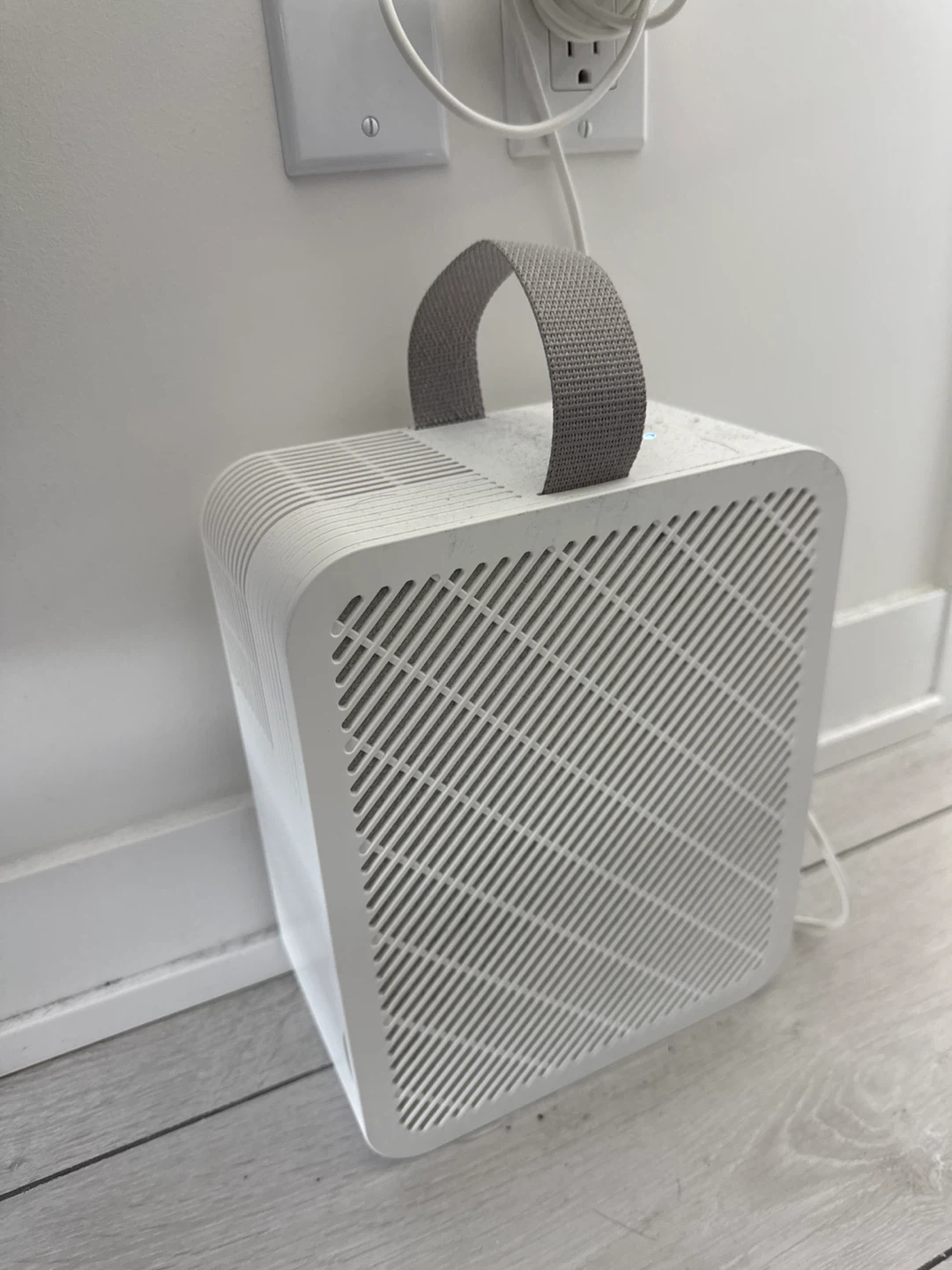 IKEA UPPÅTVIND Air Purifier - photo 2