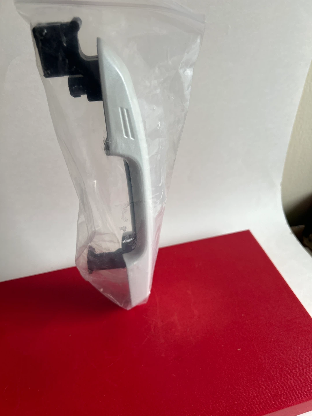 White Appliance Handle - photo 3