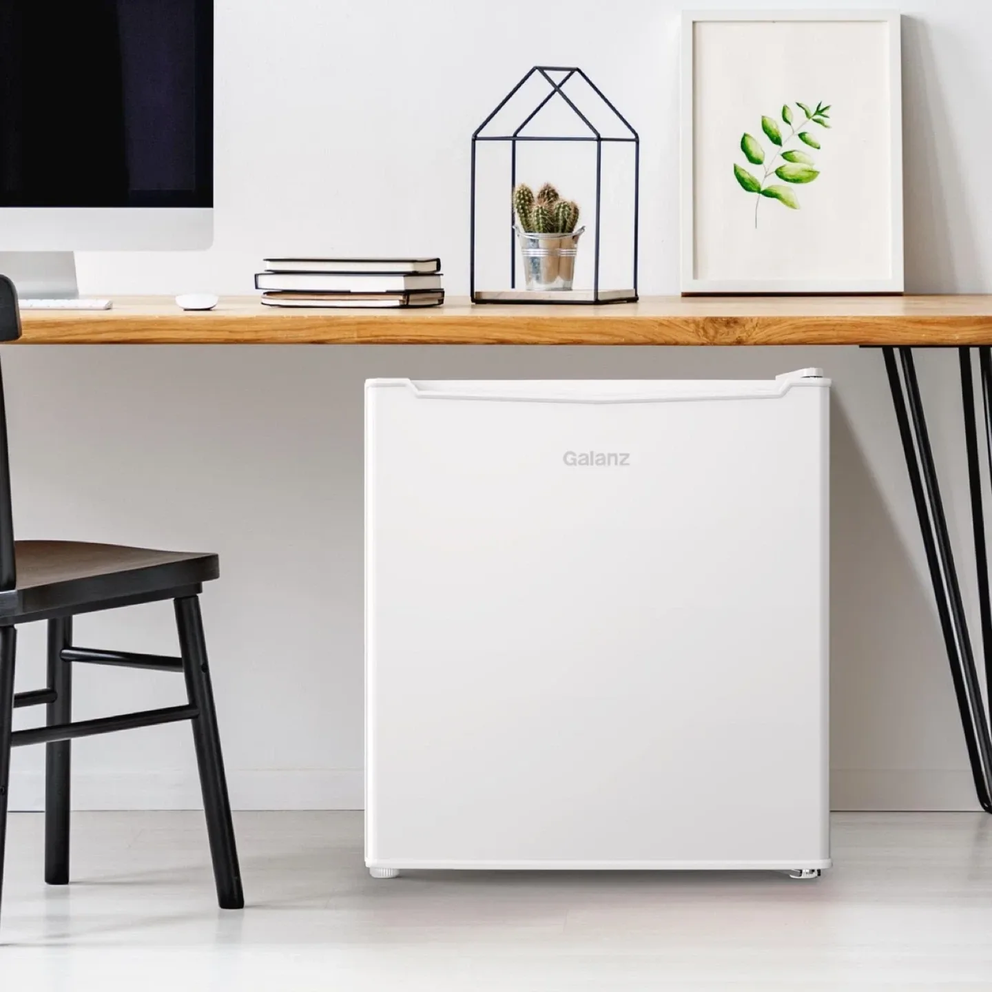 Galanz White Compact Refrigerator - 1.7 cu. ft. - photo 4