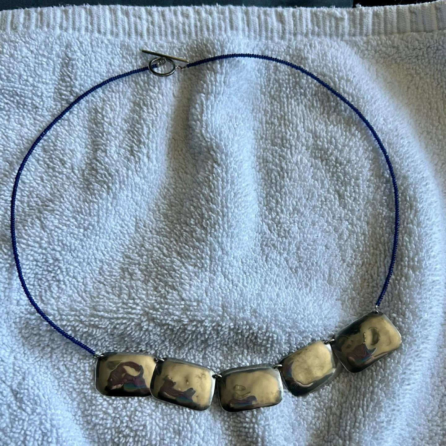 🌱Silver and navy glass bead necklace - photo 3
