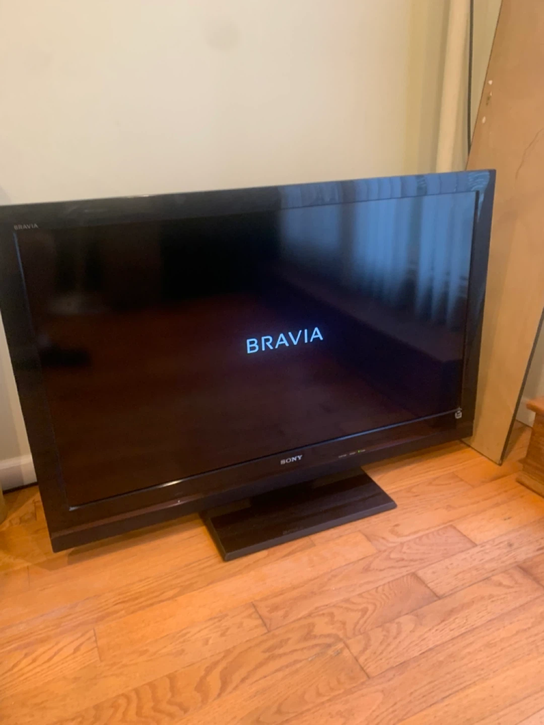 Sony BRAVIA KDL-46S5100 LCD TV