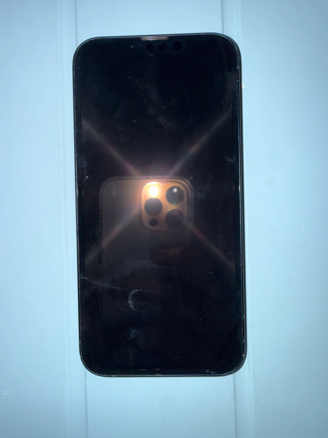 iPhone 13 w 128 gb - photo 2