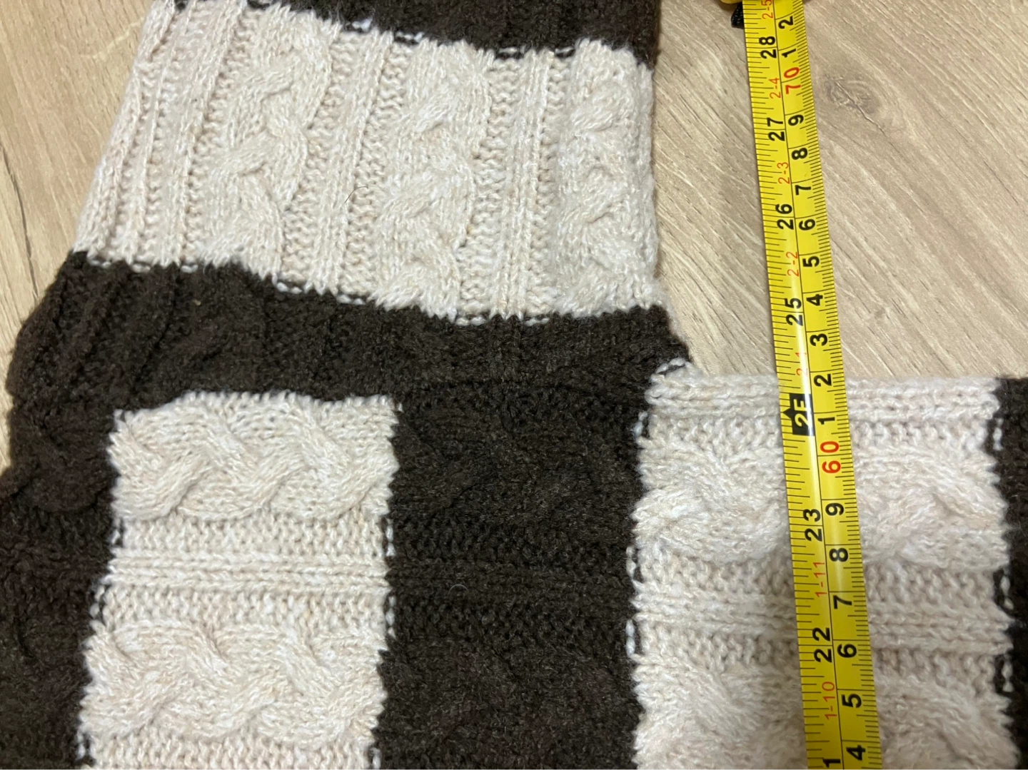Stripes sweater top clothes garage sale - photo 5