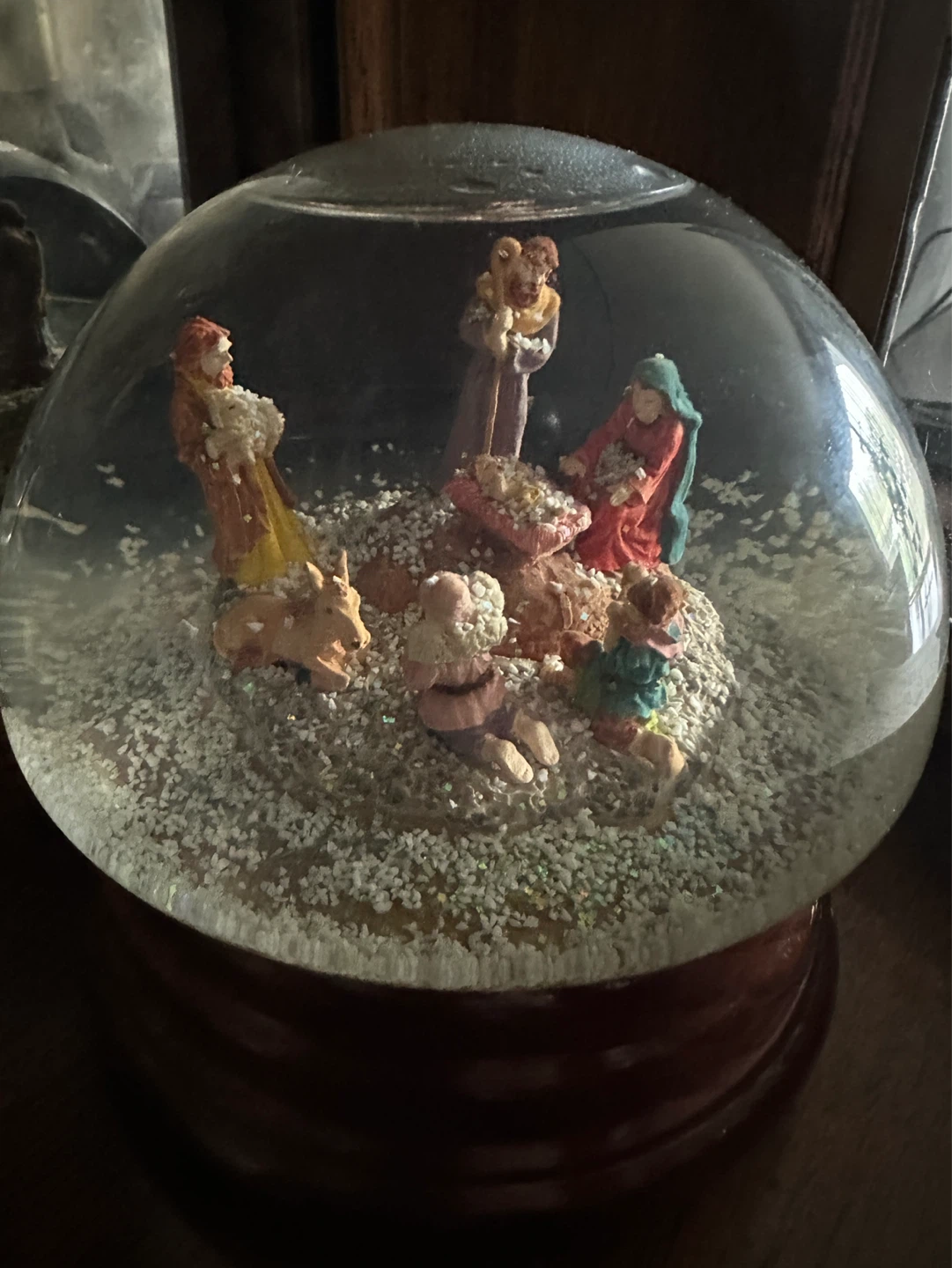 Nativity Scene Snow Globe