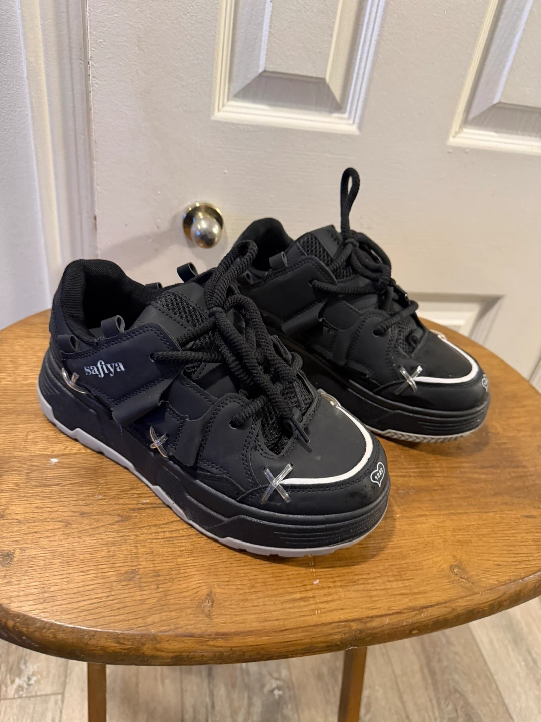 Safiya Black Sneakers Size 41
