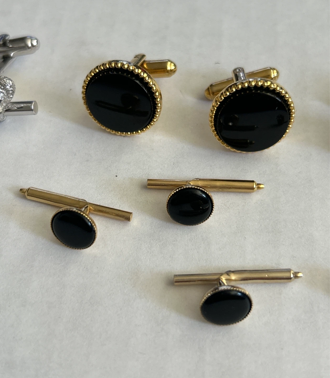 🌱Assorted Cufflinks and Tie Pins - photo 3
