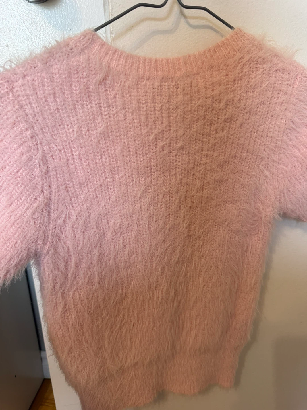 Zara Pink Fuzzy Short Sleeve Sweater Size S 🌱 - photo 4