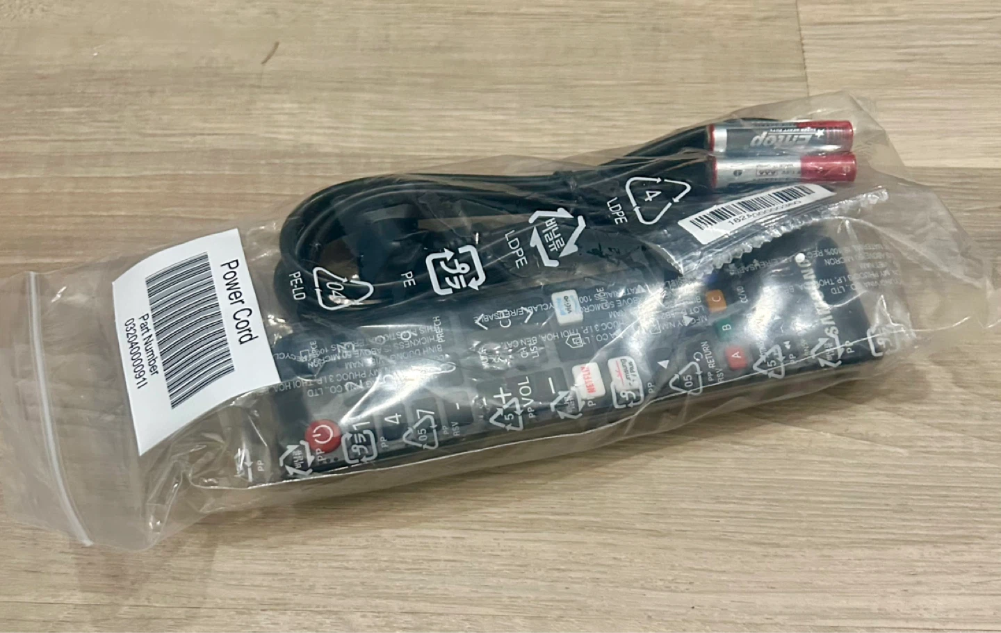Samsung 32" HD Smart TV - photo 2