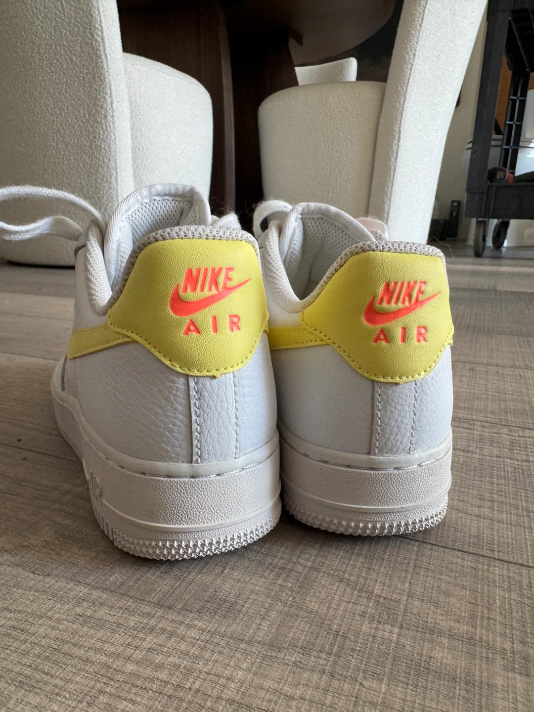 Nike Air Force 1 LV8 Shoes White Yellow Size 7.5 - photo 3