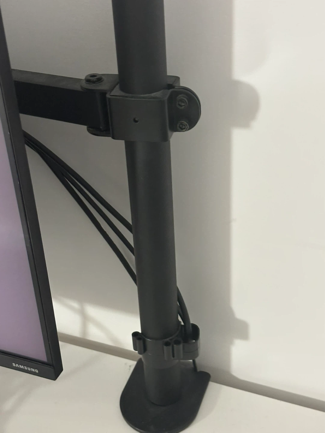 Samsung 27" T35F Series Monitor with Desk Mount Arm - photo 4