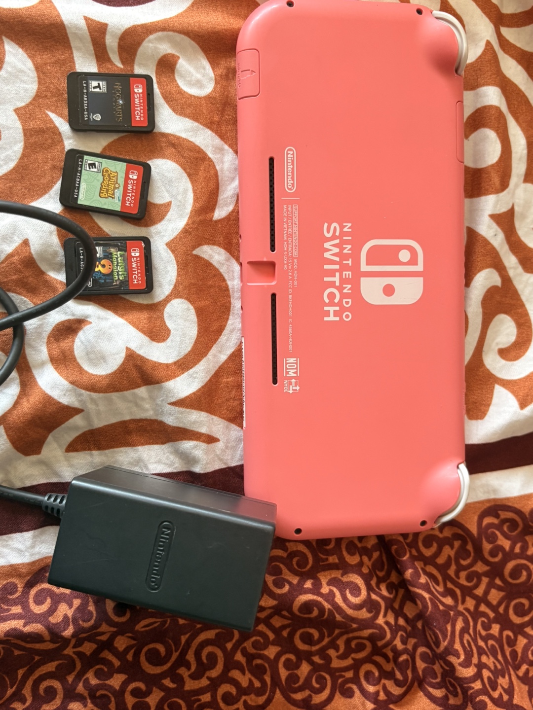 Nintendo Switch Lite Coral with 3 Games and Charger - photo 2