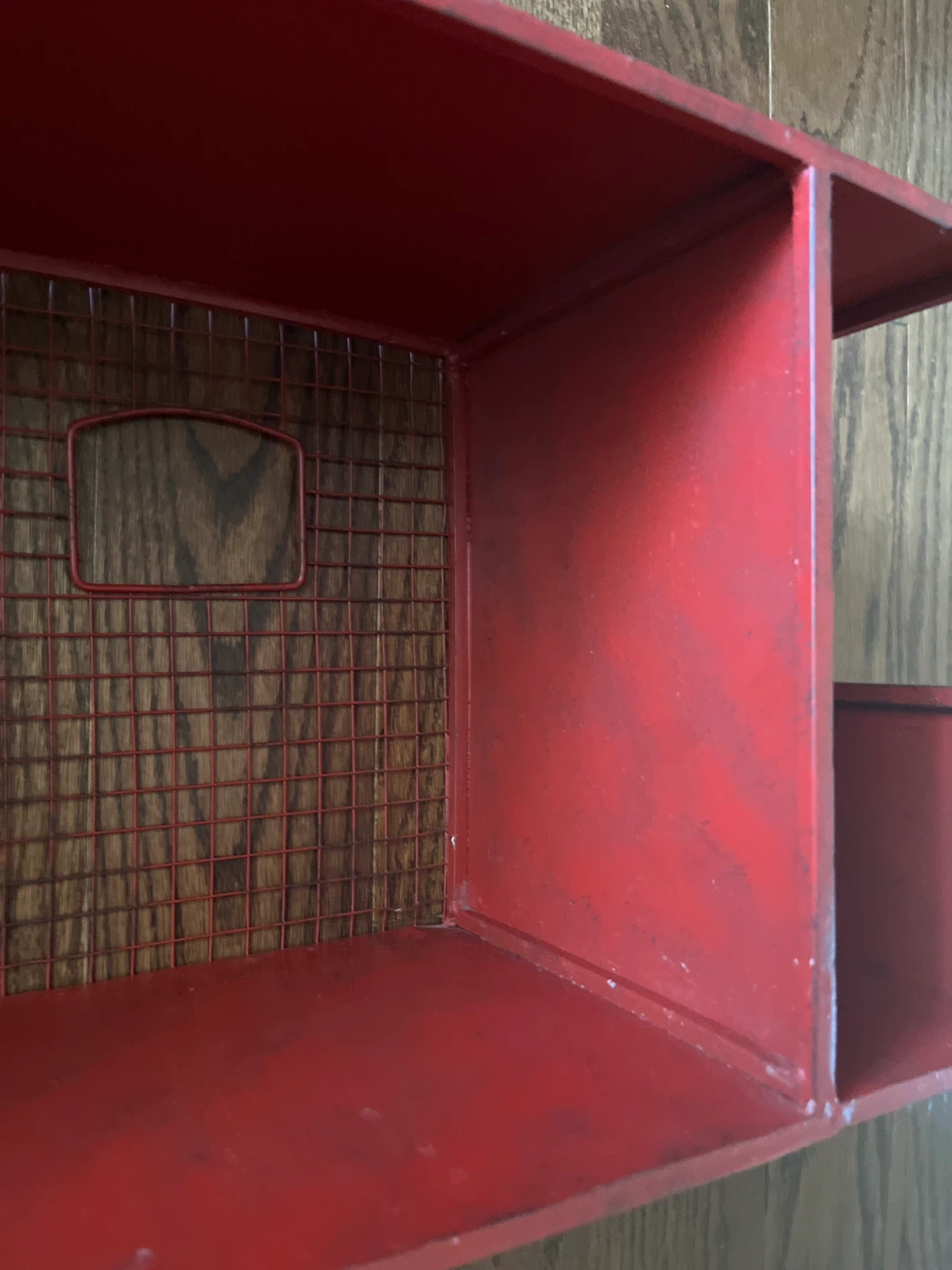 🌱Red Metal Train Car Shelf by Pottery Barn Kids - photo 3