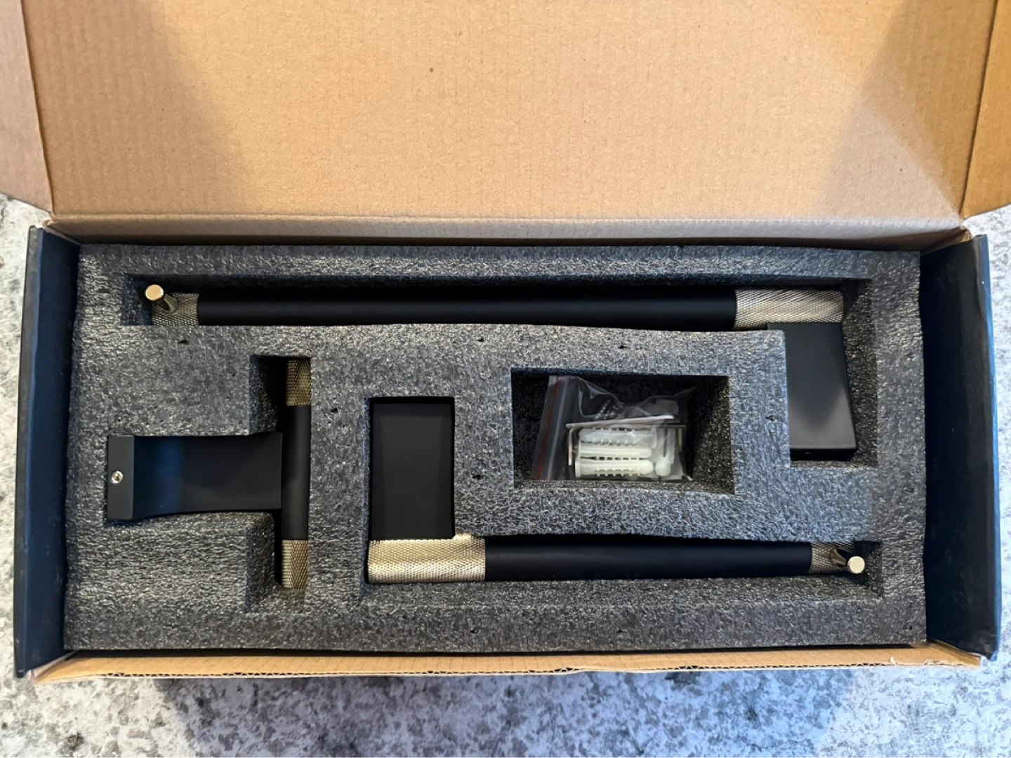 Modern 3-piece Bathroom Set - photo 2