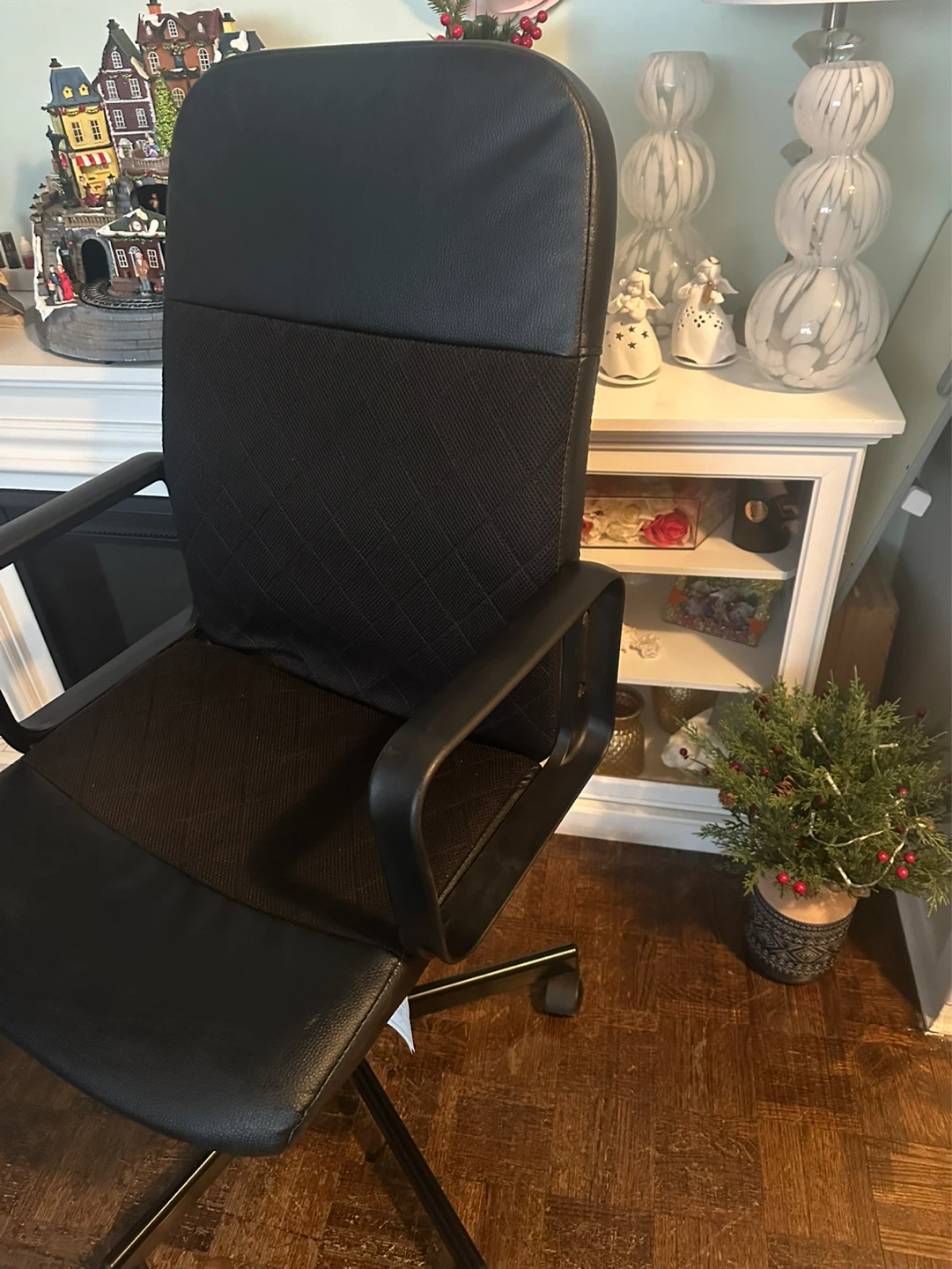IKEA Black Office Chair - photo 3
