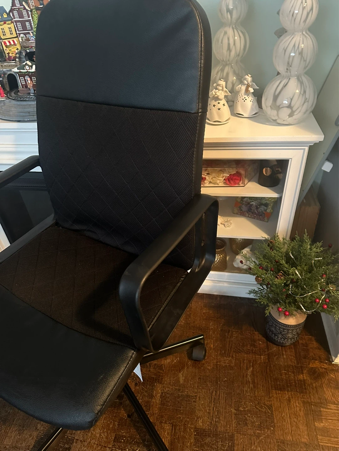 IKEA Black Office Chair - photo 4