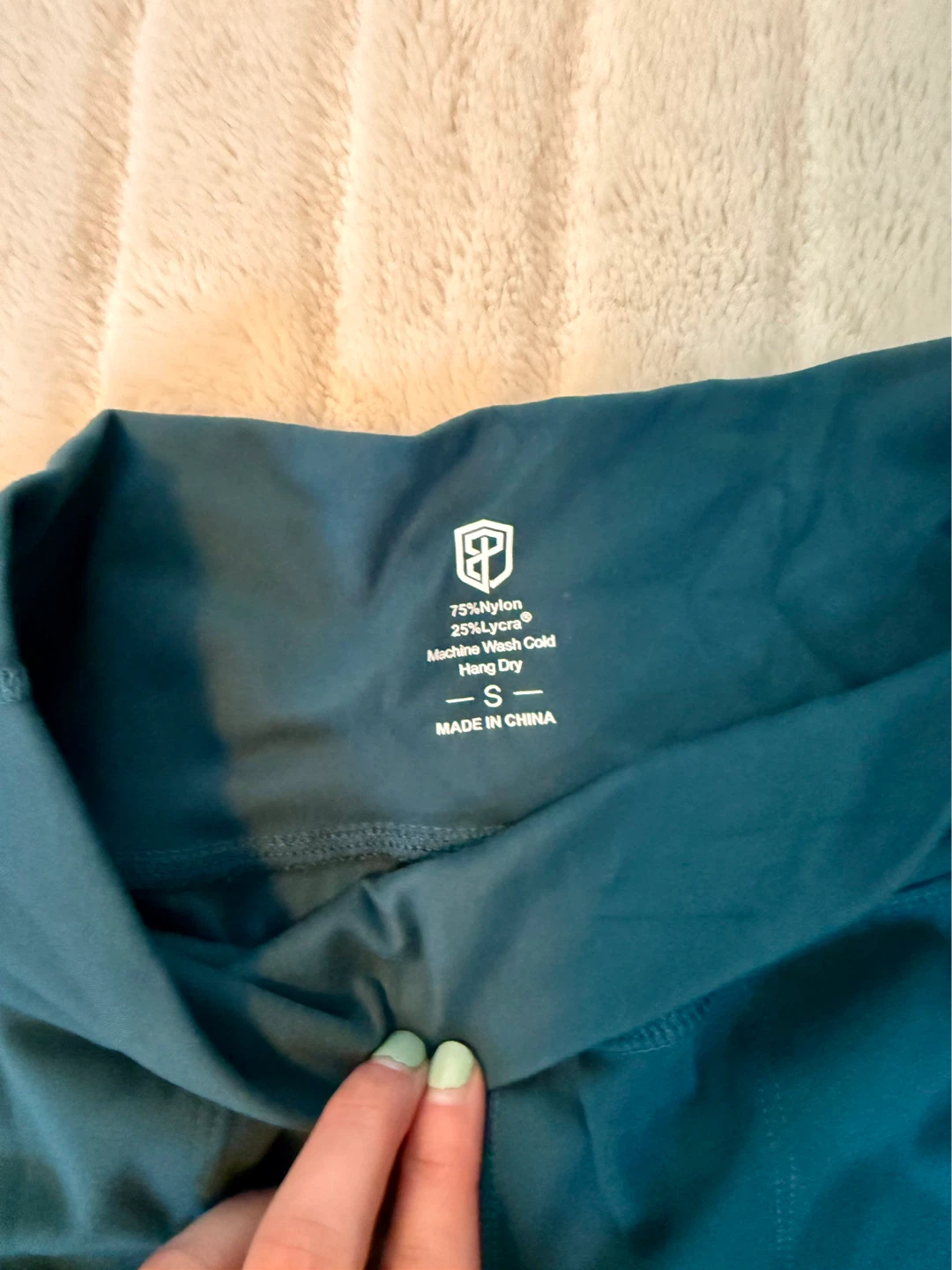 Teal Born Primitive Women's Joggers size Small - photo 2