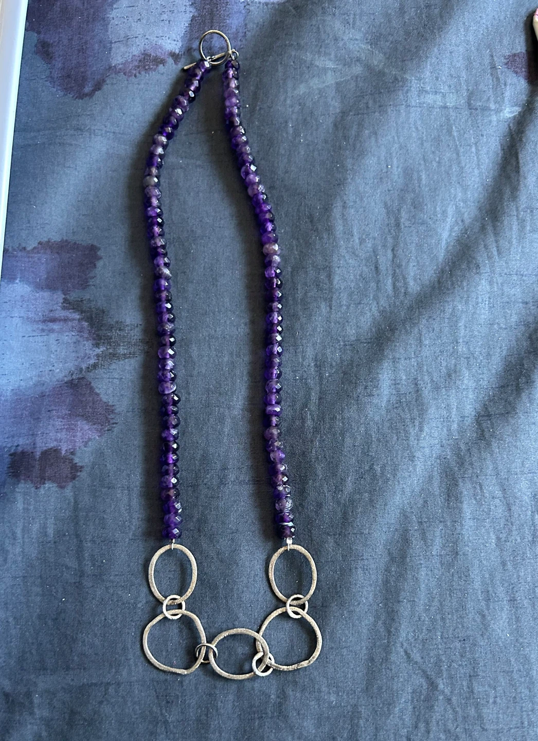 🌱Amethyst beaded necklace with silver-tone rings