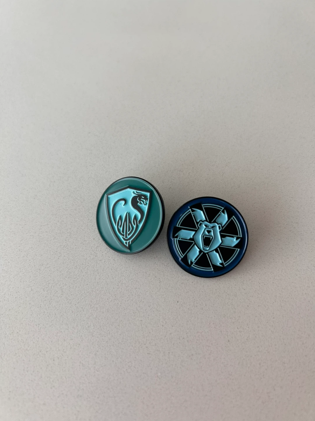 6pc BattleTech MechWarrior House & Clan Enamel Pin Set - photo 3