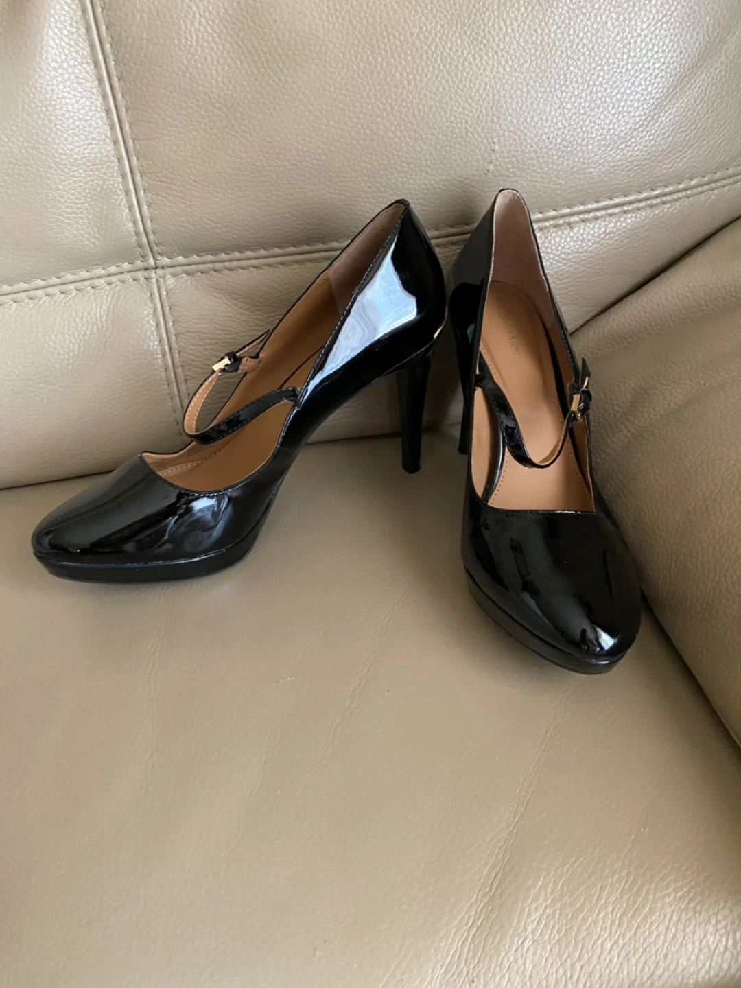 Calvin Klein Black Patent Mary Jane Heels - photo 4