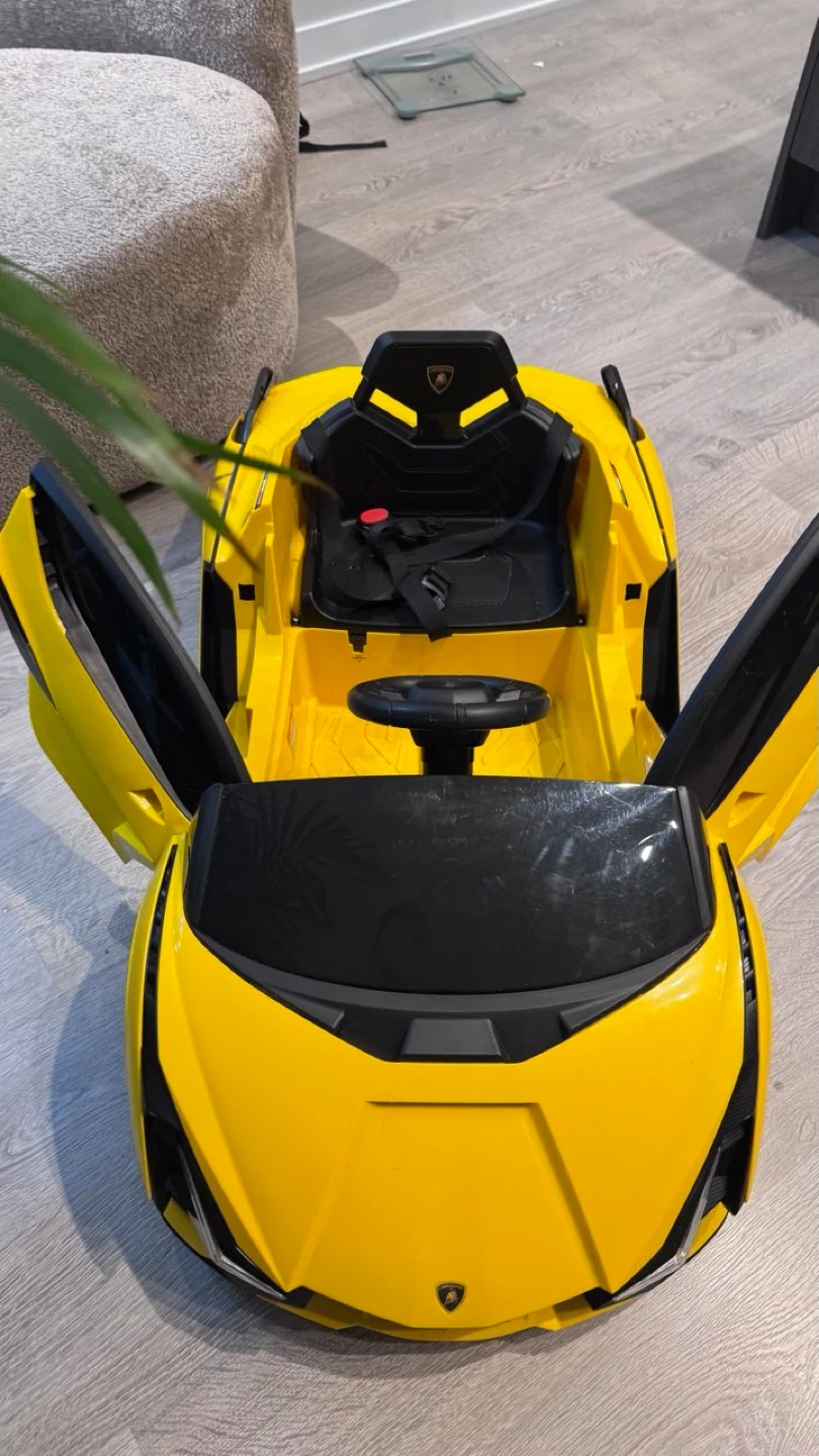 Yellow Lamborghini Ride-On Toy Car for Kids - photo 5