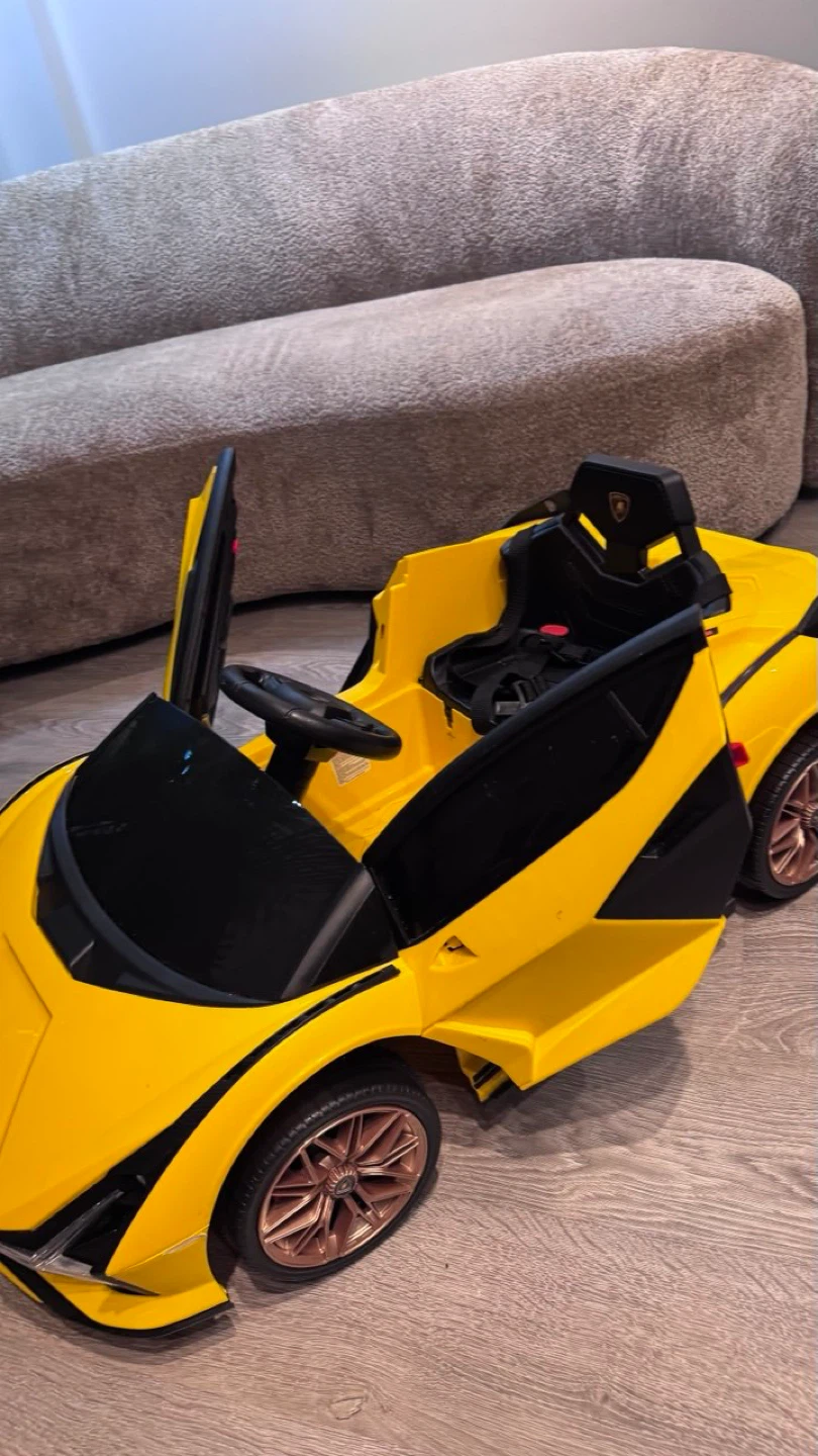Yellow Lamborghini Ride-On Toy Car for Kids - photo 4