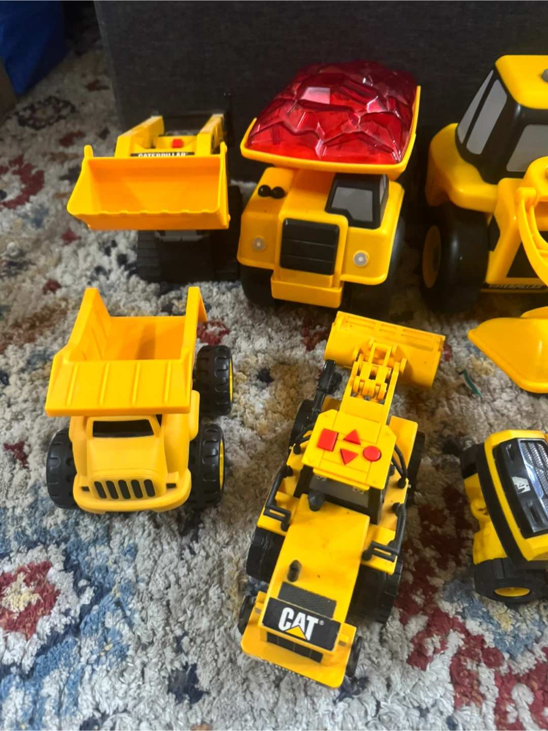 CAT Construction Toy Vehicles Lot 🌱 - photo 2