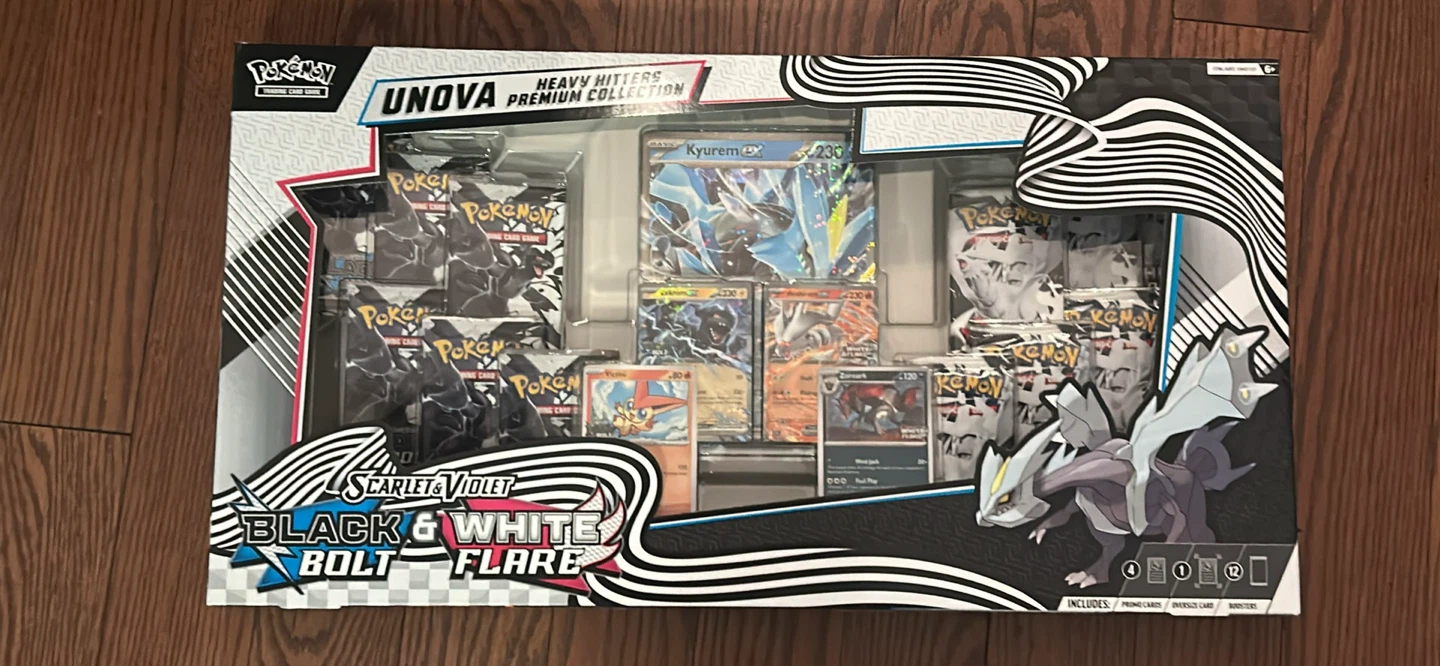 Pokemon Black & White Bolt Flare Unova Premium Collection Box