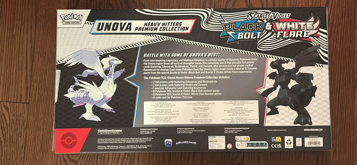 Pokemon Black & White Bolt Flare Unova Premium Collection Box - photo 2
