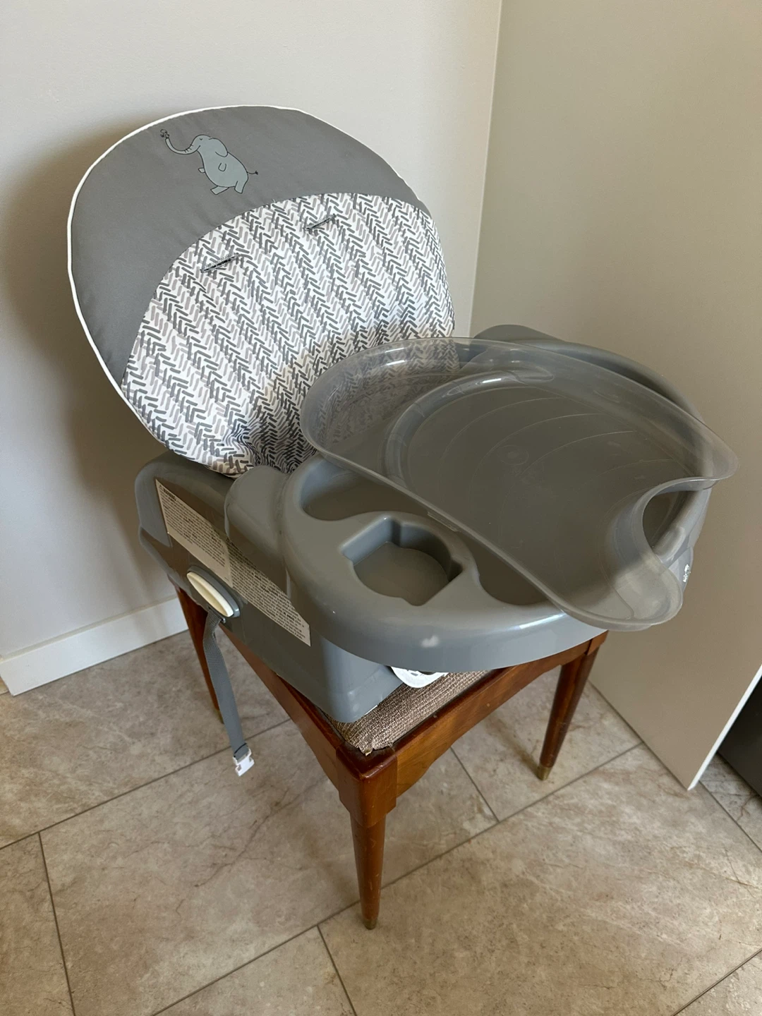 Baby/Toddler Booster Seat Highchair - photo 2
