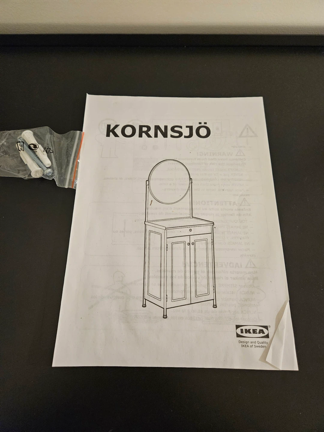 IKEA KORNSJÖ cabinet with mirror - photo 3