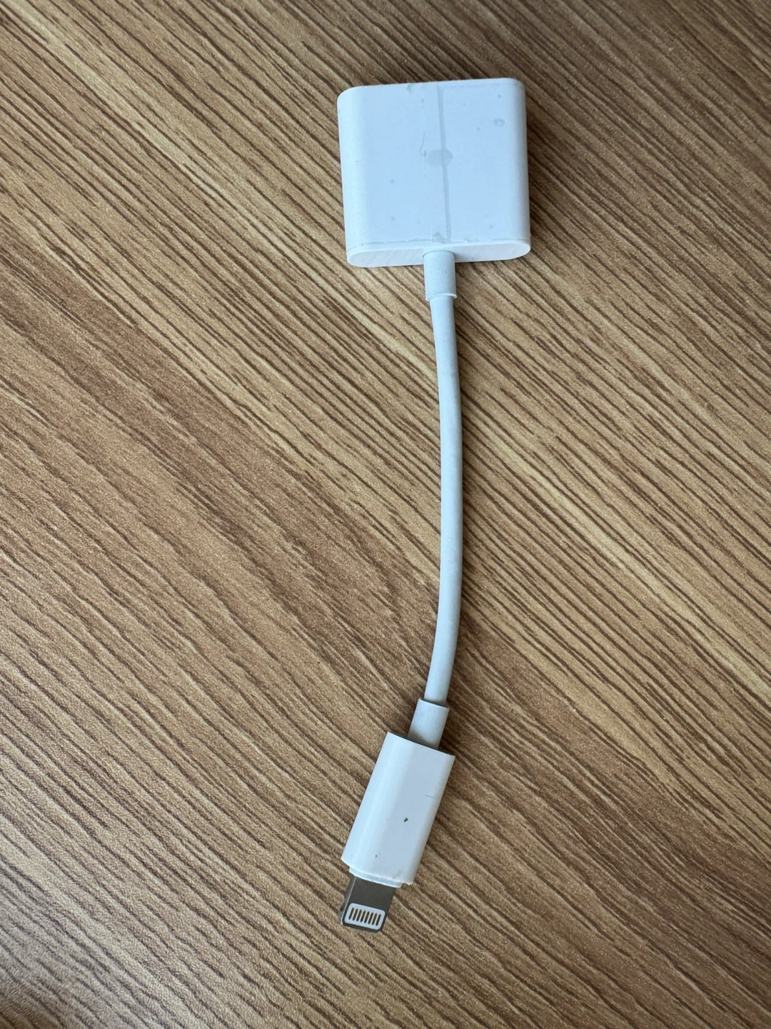 Apple Lightning to 3.5mm Headphone Jack Adapter - photo 2