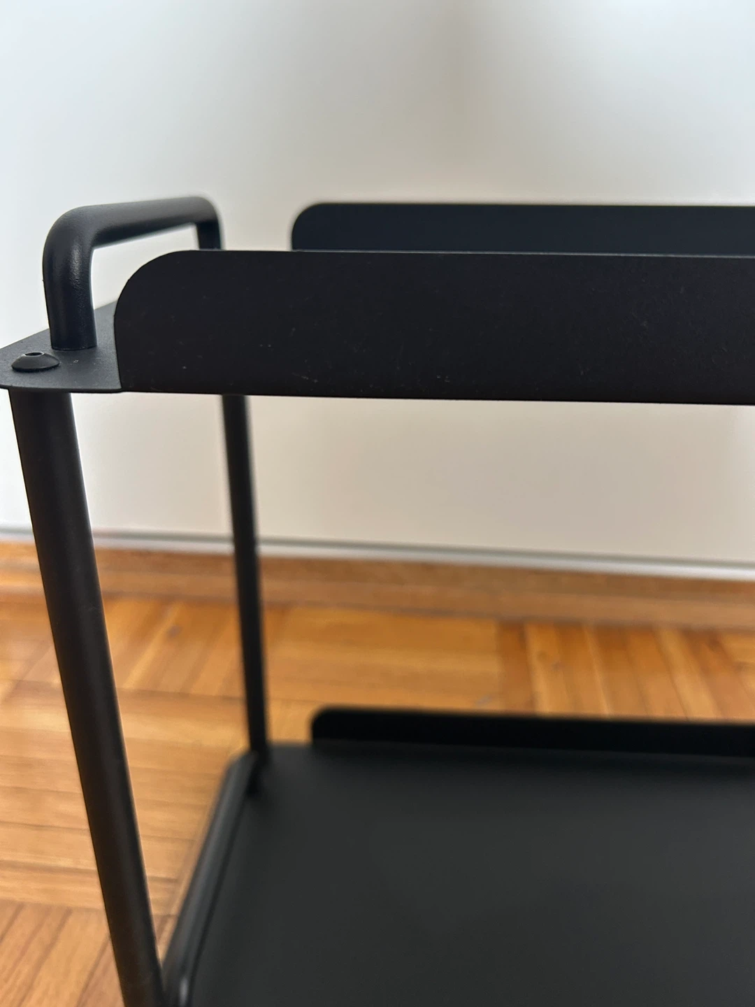 Black metal two-tier shelf - photo 4