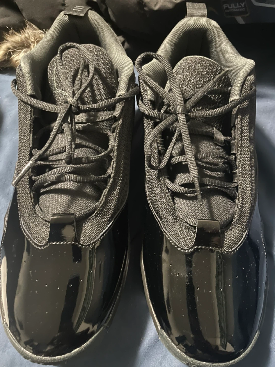 ALL BLACK JORDAN AURA MAX 6 Size 12