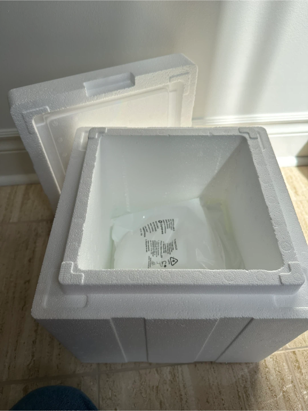🌱 Cryopak Insulated Cooler Box - photo 2