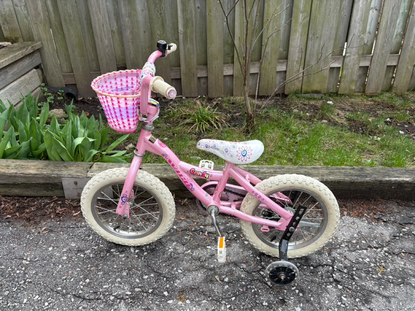 Pink Huffy Candy Cruiser Kids 14” Bicycle