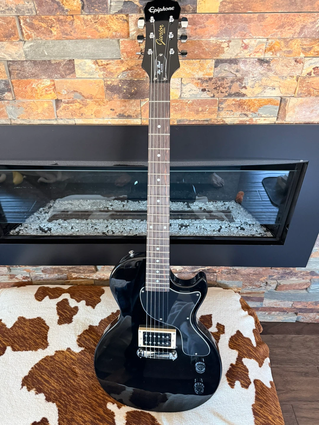 Epiphone Les Paul Junior Electric Guitar - Black