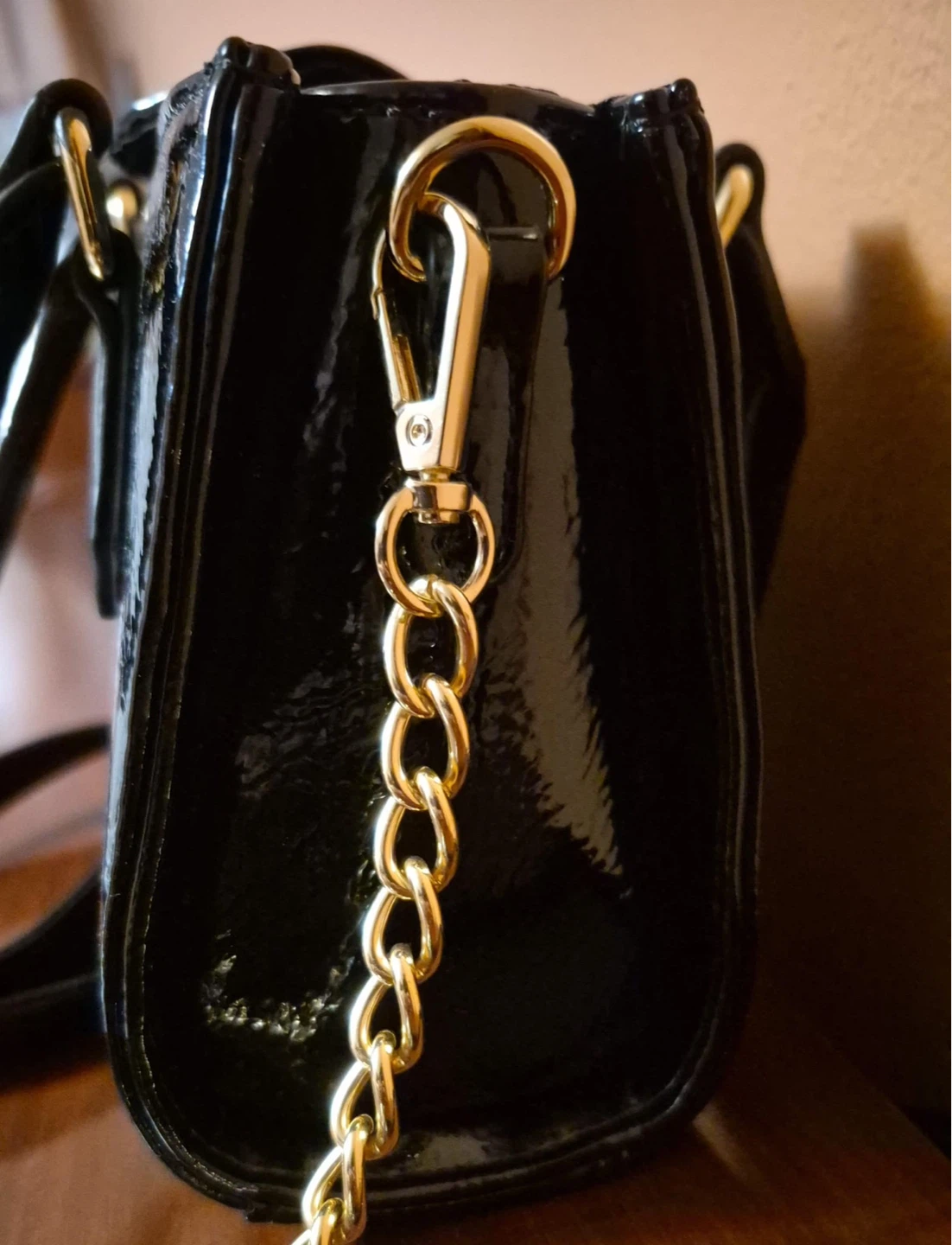 Guess Elise Mini Tote- Brand new - photo 4