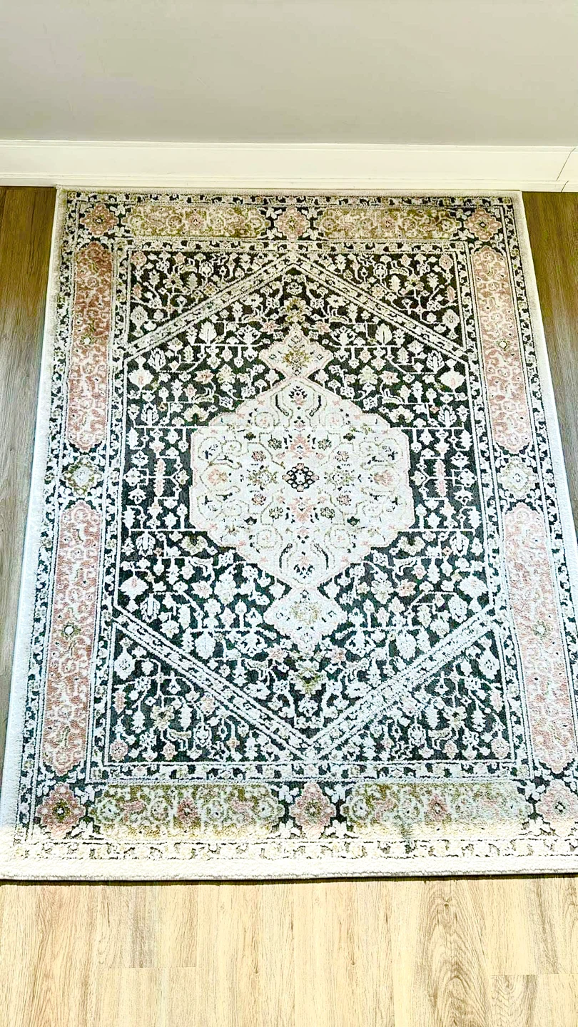 Stylish Living Room Carpet - 121x161 cm - Urgent Pickup - photo 2