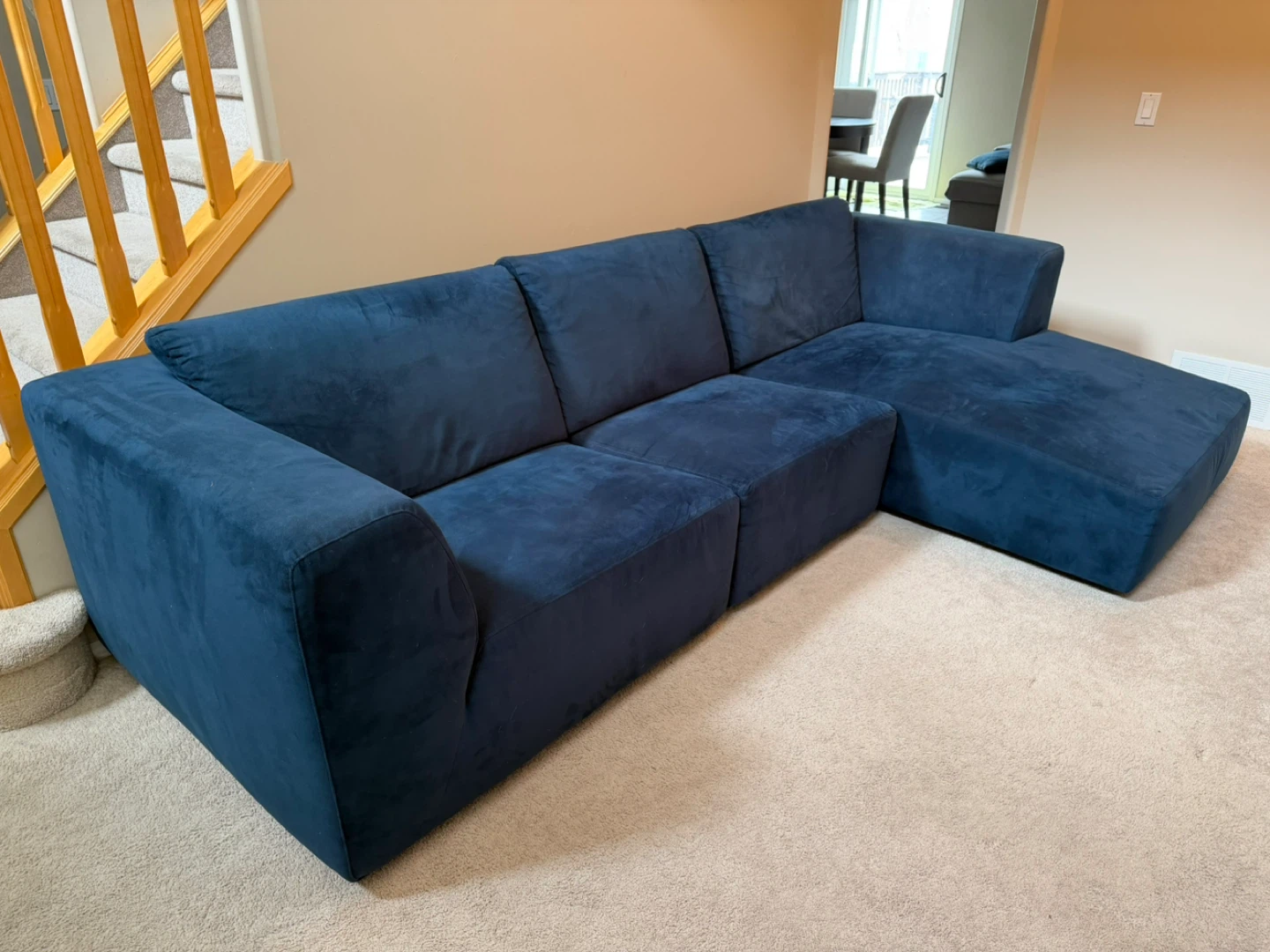 Sectional Sofa/Couch 🌱