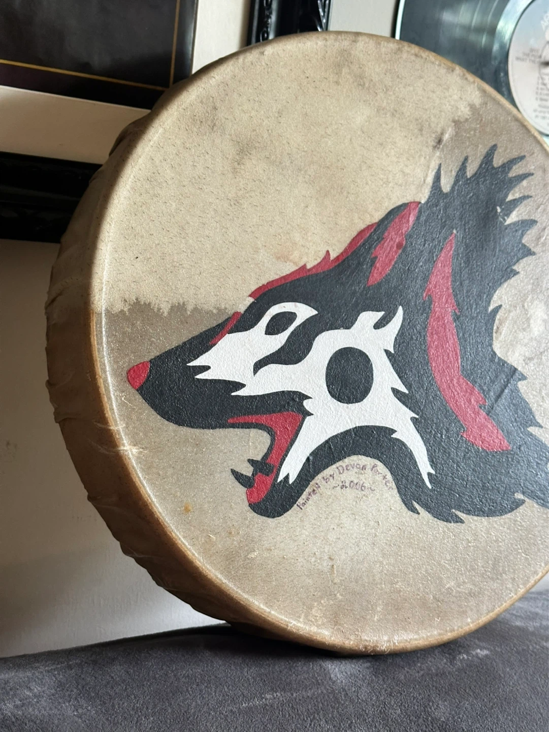 Hand Made and Signed First Nations Wolf  Drum - photo 2