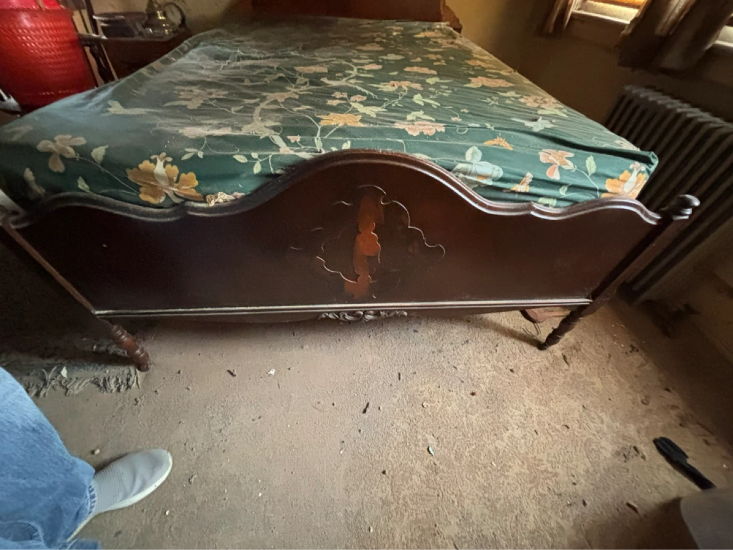 Vintage Wooden Bed Frame with Floral Bedding - photo 2