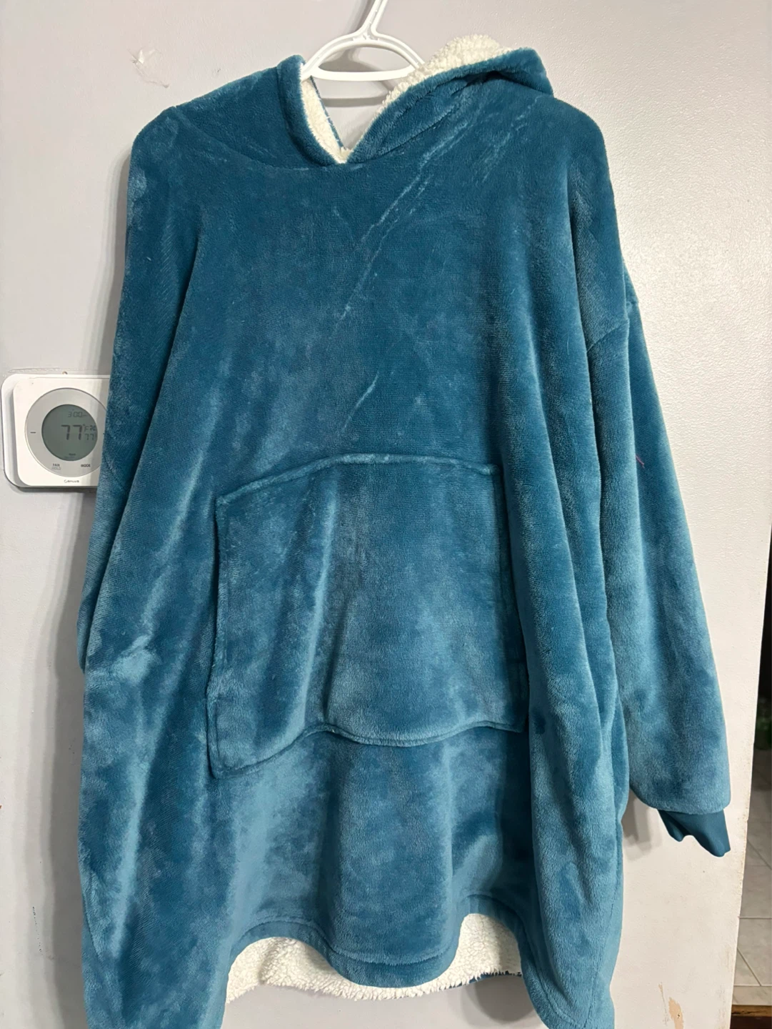 Huggle Hoodie Blanket