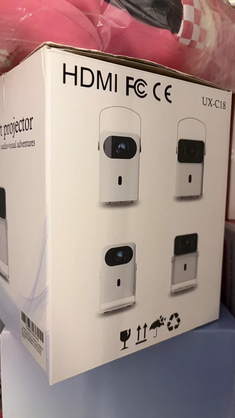 Portable Smart Projector UX-C18 - photo 2